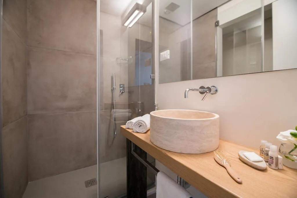 Relais Luce Florencja 3*,