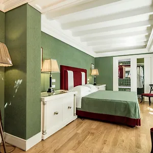 Regency - Small Luxury Of The World Hotel